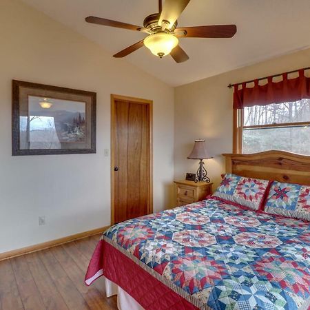 3 Bed 3 Bath Vacation Home In Sylva Exteriör bild