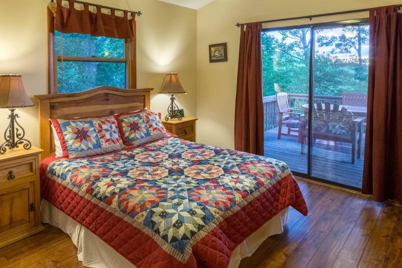 3 Bed 3 Bath Vacation Home In Sylva Exteriör bild